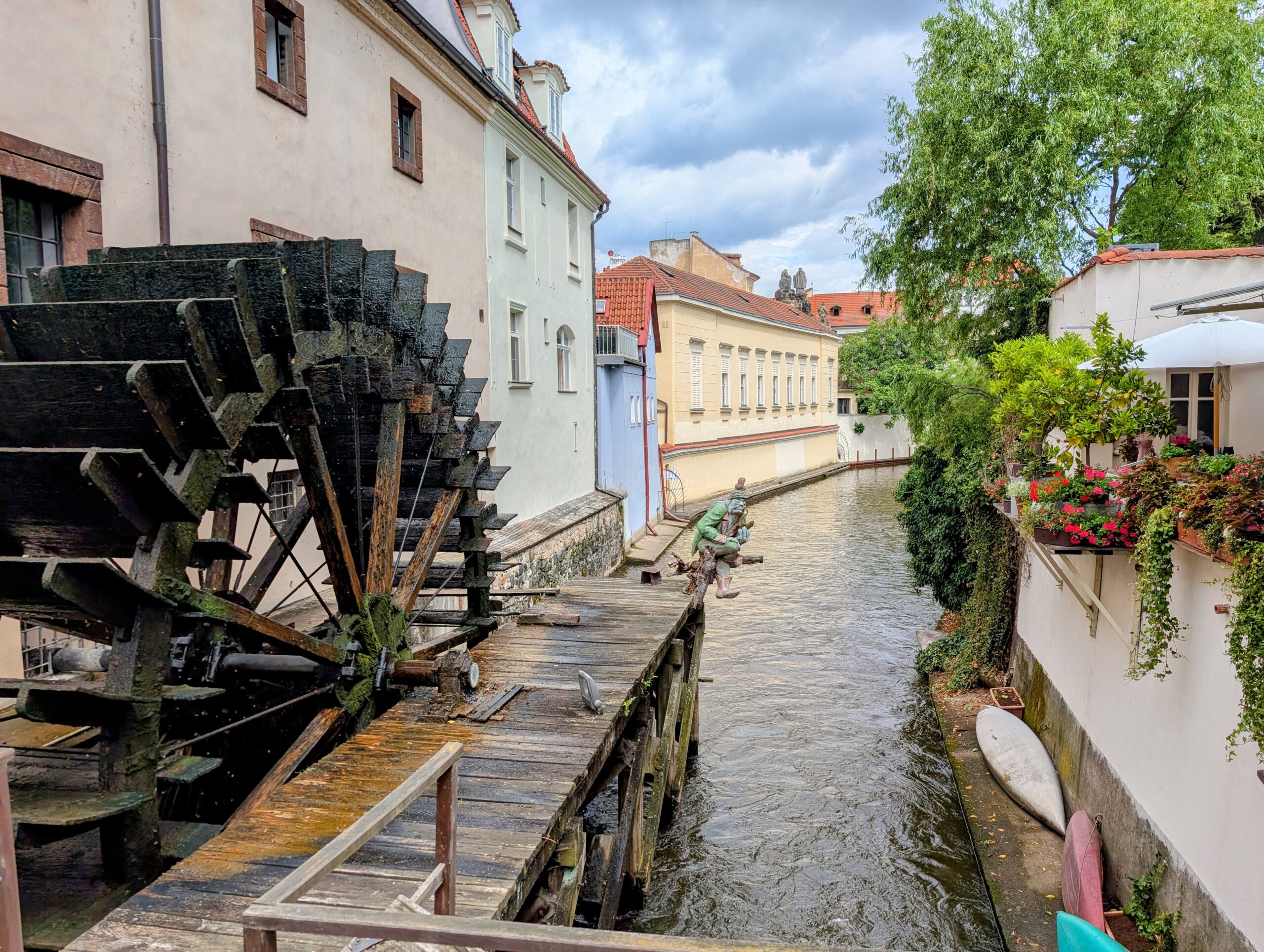 Čertovka, Velkopřevorský mlýn a vodník Kabourek